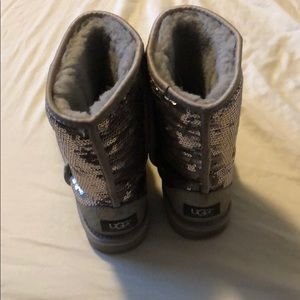 Ugg boots size 6